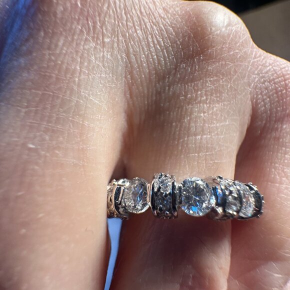 GORGEOUS CI.925 Silver - Eternity Band - NEW - Picture 7 of 9